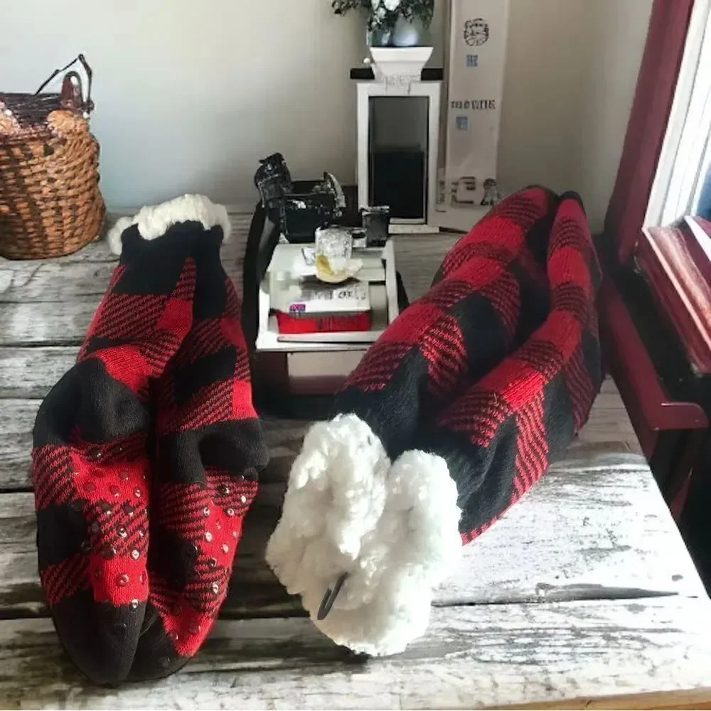 Sherpa Socks l Black & Red Buffalo Plaid l Non-skid Socks l Unisex l New